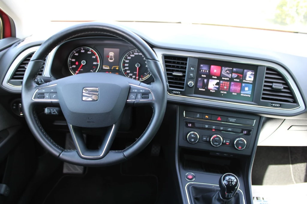 SEAT Leon – foto 10