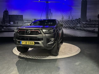 Toyota Hilux – thumbnail 2