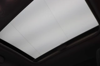 Renault Megane E-Tech – thumbnail 21