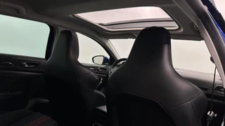 Renault Megane E-Tech – thumbnail 19