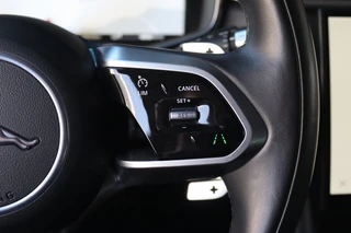 Jaguar F-PACE – thumbnail 39
