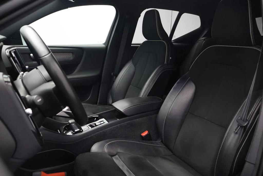 Volvo XC40 – foto 20