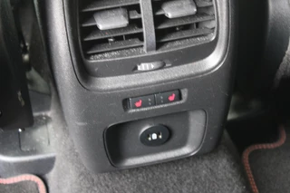 Ford Kuga – thumbnail 17