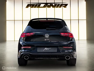 Volkswagen Golf – thumbnail 4