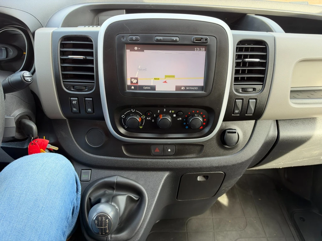 Renault Trafic – foto 13