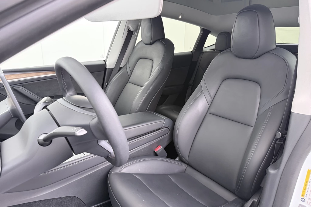 Tesla Model Y – foto 9