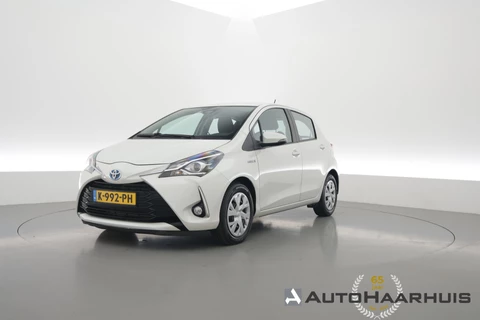 Toyota Yaris 1.5 Hybrid Active "Parelmoer Wit" | Cruise Control | Bluetooth | Navigatie | Camera | Lane Assist | Airco | PDC+A