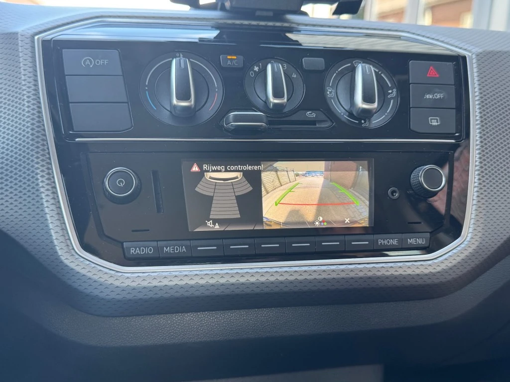 Volkswagen up! – foto 14