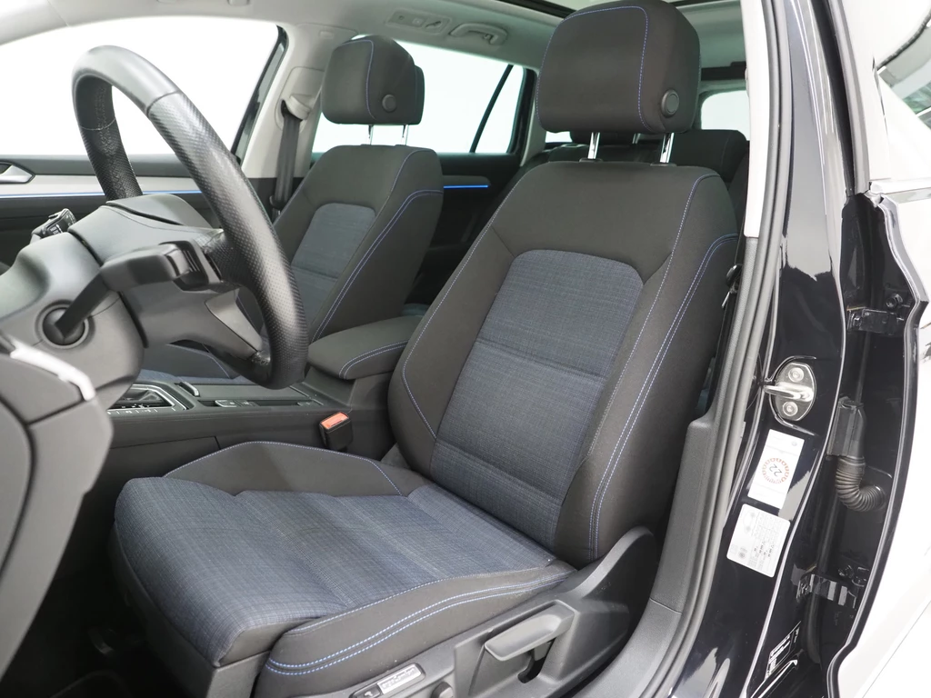 Volkswagen Passat – foto 9