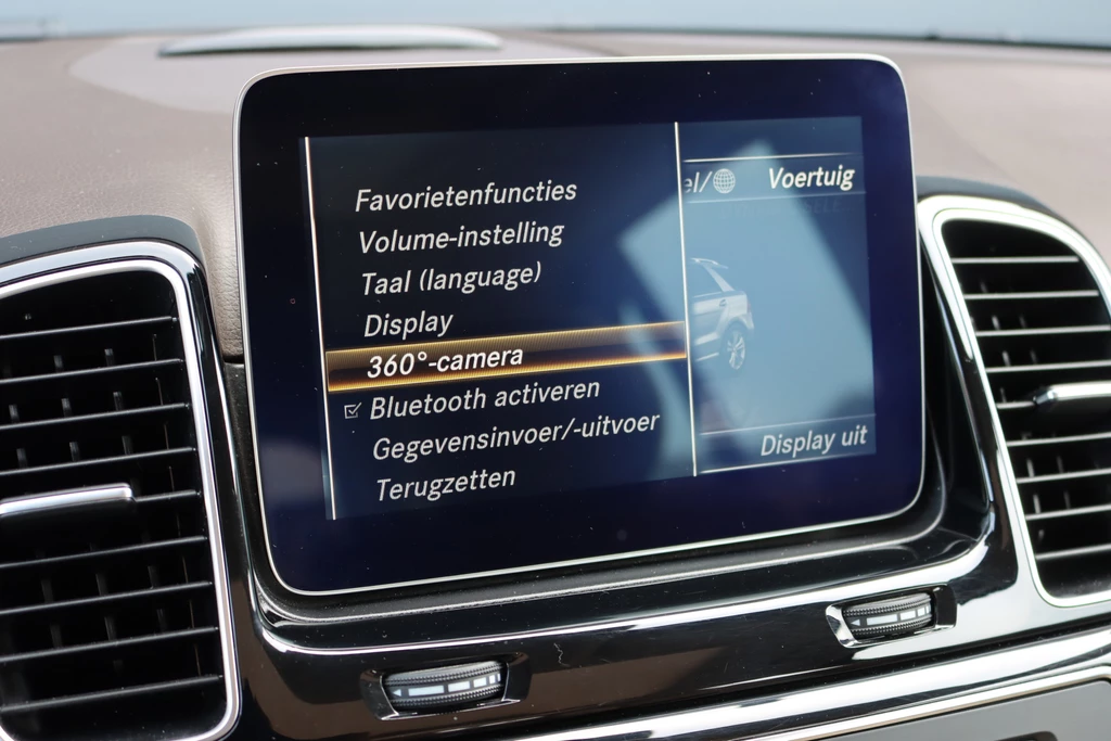 Mercedes-Benz GLE – foto 40