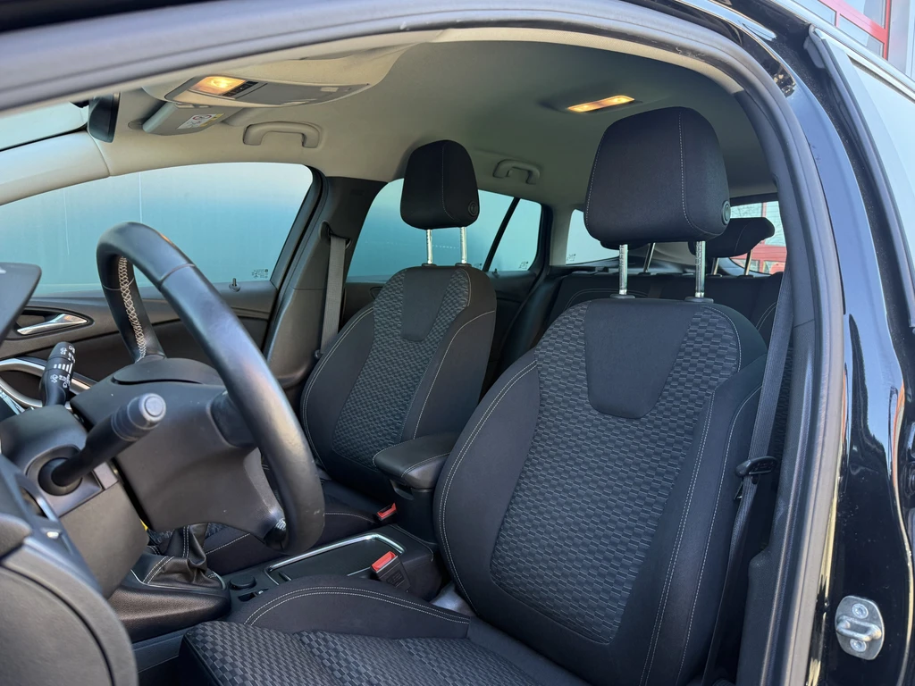 Opel Astra – foto 9