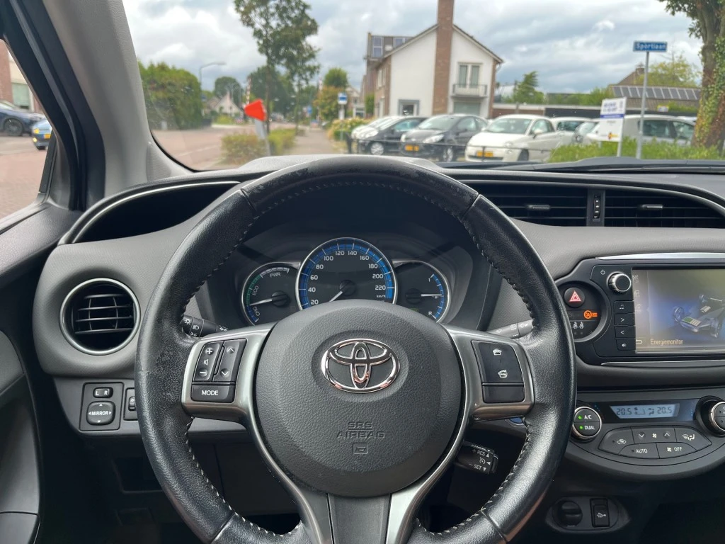 Toyota Yaris – foto 8