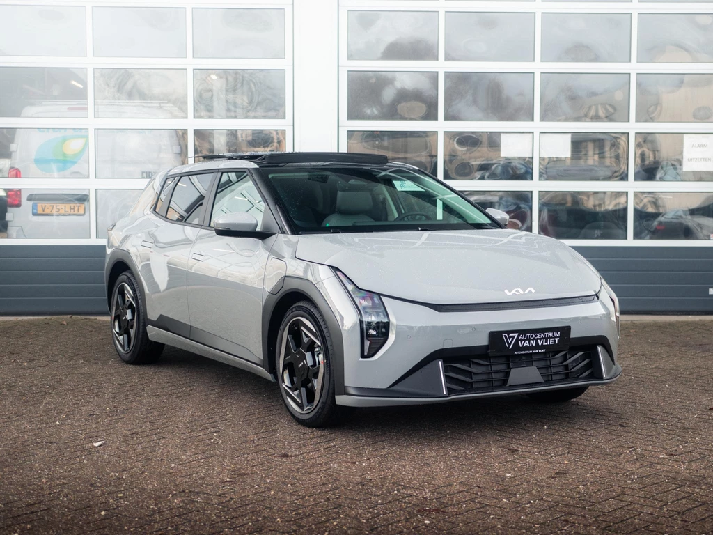Kia EV4 – foto 9