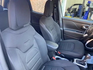 Jeep Renegade – thumbnail 19