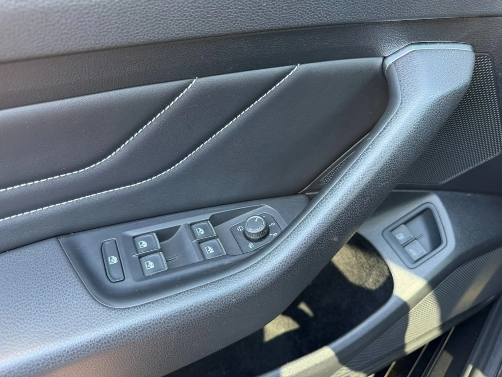 Volkswagen Passat – foto 23