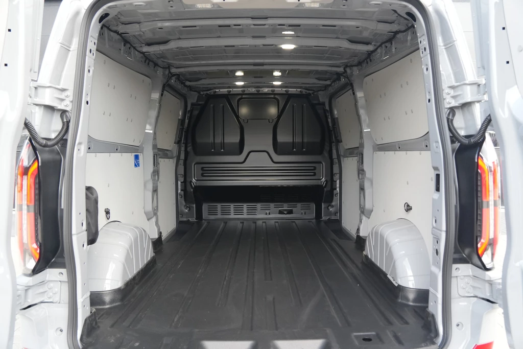 Ford E-Transit Custom – foto 11
