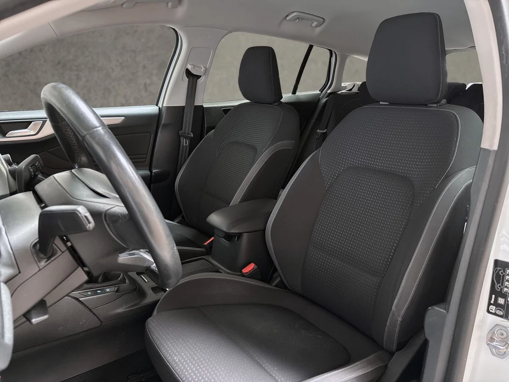 Ford Focus – foto 12