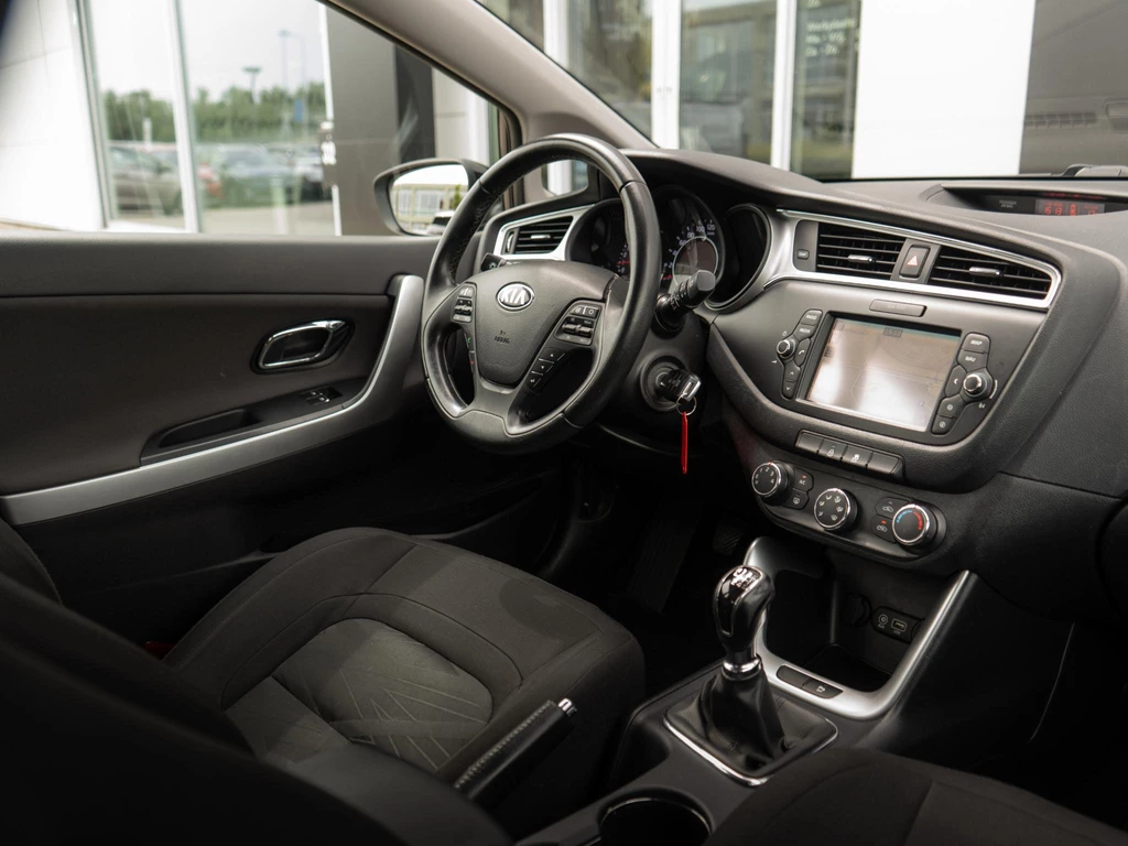 Kia cee'd – foto 11