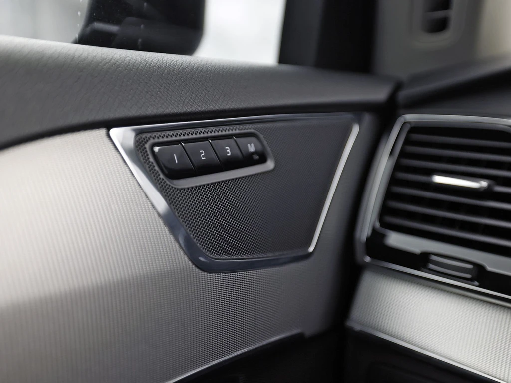 Volvo XC90 – foto 24