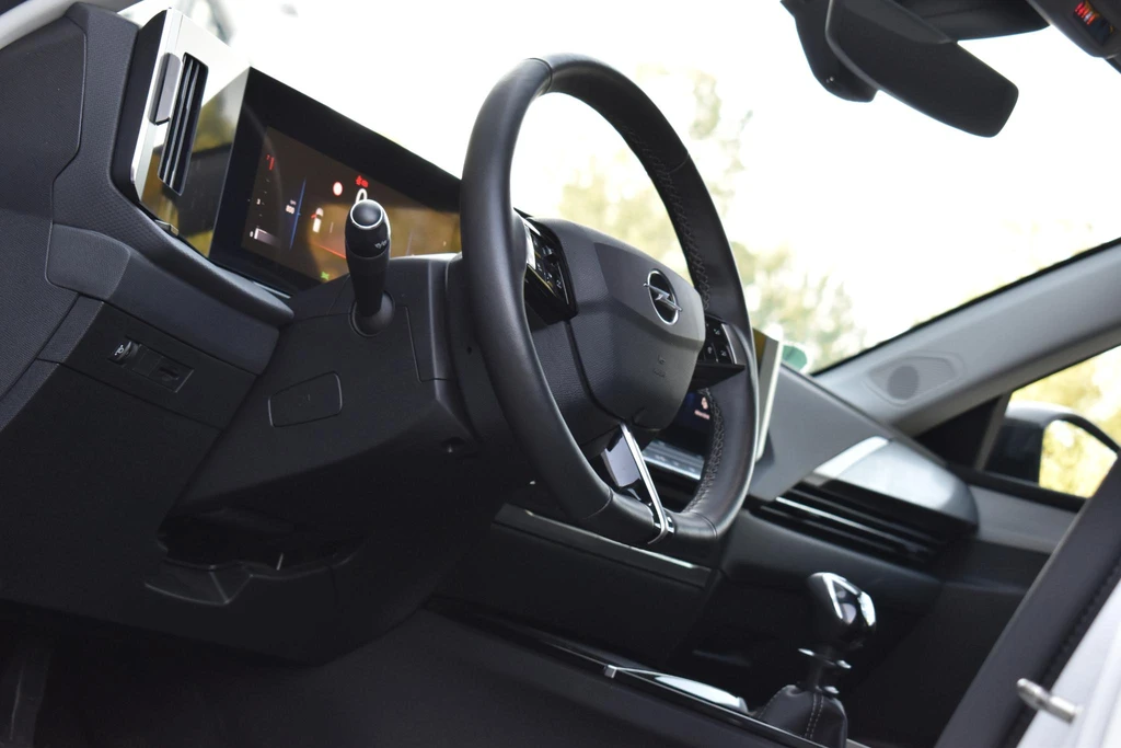 Opel Astra – foto 20