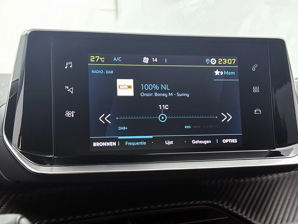 Peugeot e-2008 – foto 32
