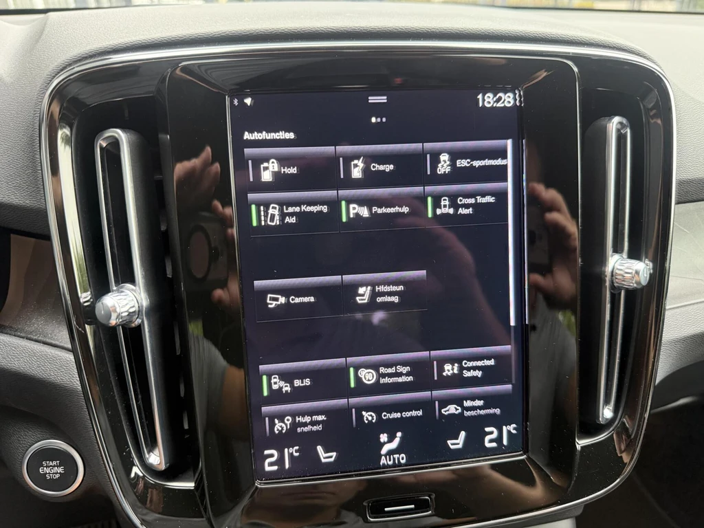 Volvo XC40 – foto 20