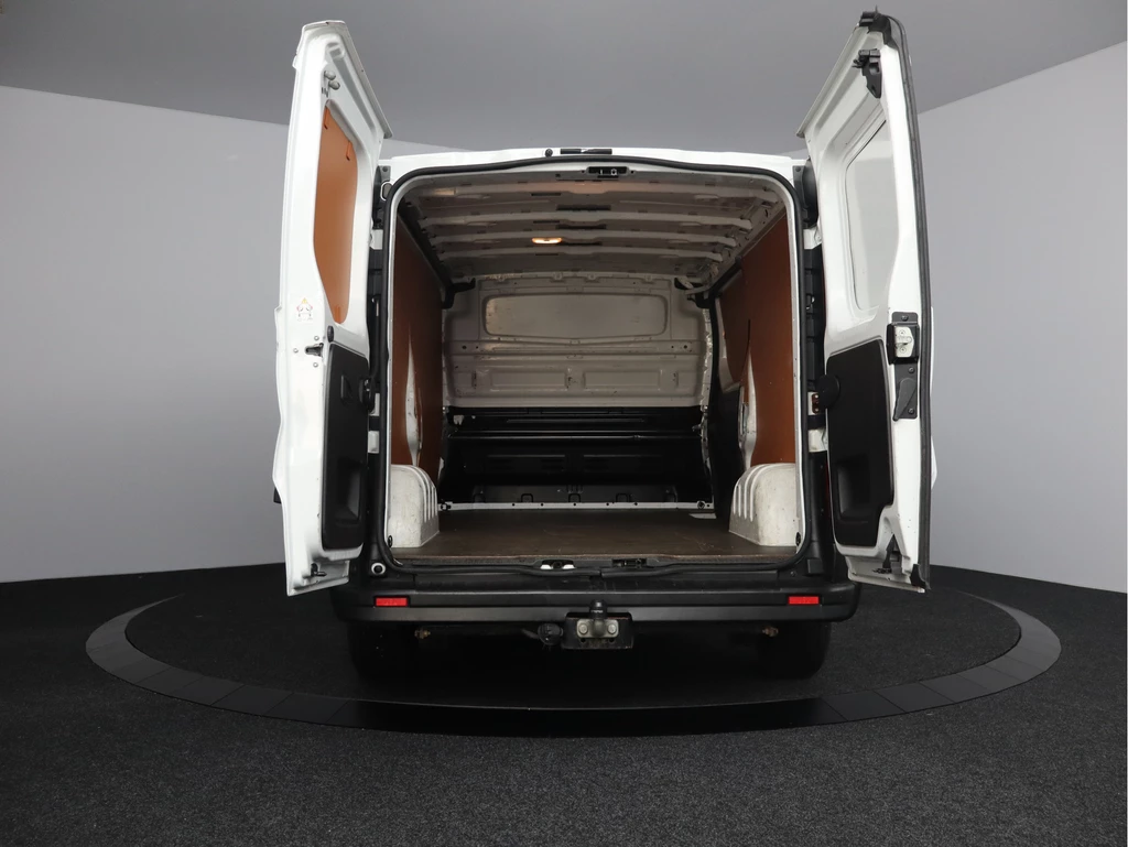 Renault Trafic – foto 12