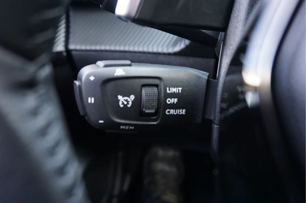 Peugeot 208 – foto 36