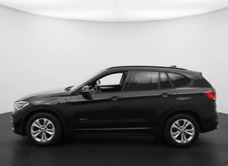BMW X1 – thumbnail 2