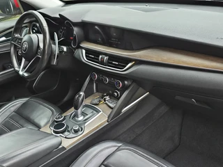 Alfa Romeo Stelvio – thumbnail 4