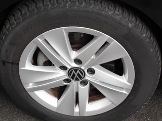 Volkswagen Golf – thumbnail 29