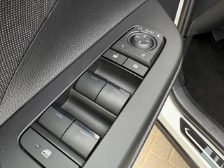 Toyota C-HR – thumbnail 27