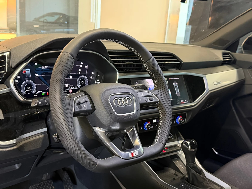Audi Q3 – foto 12