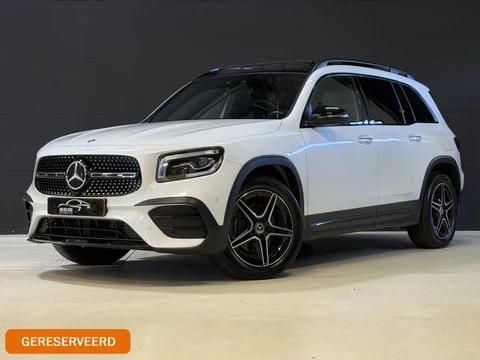 Mercedes-Benz GLB 200 Business Solution AMG | 7-Zits | Pano | Camera | Sfeerverlichting