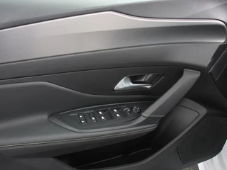 Peugeot 308 – thumbnail 17