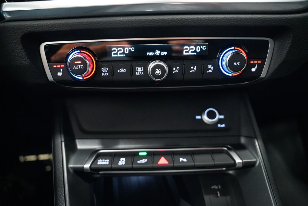 Audi Q3 – foto 13