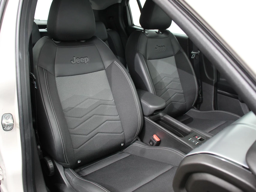 Jeep Avenger – foto 12