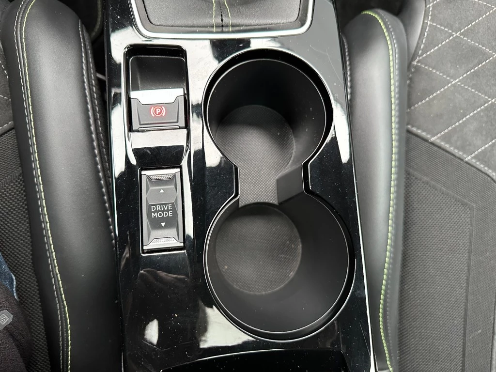 Peugeot 208 – foto 34