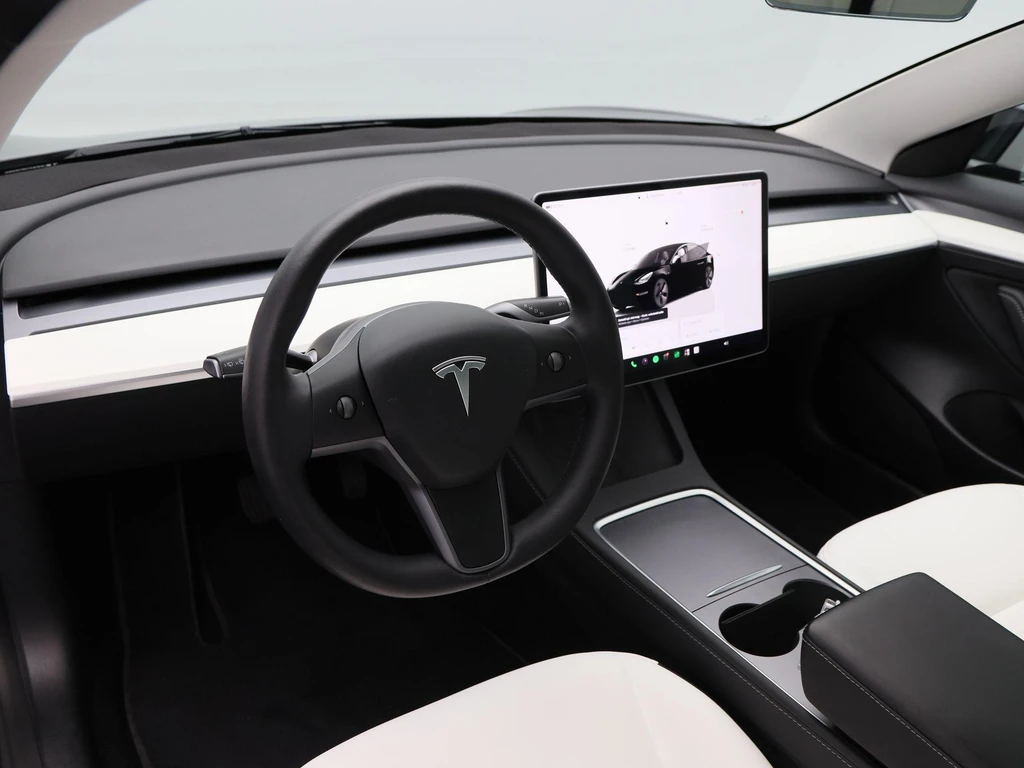 Tesla Model 3 – foto 9