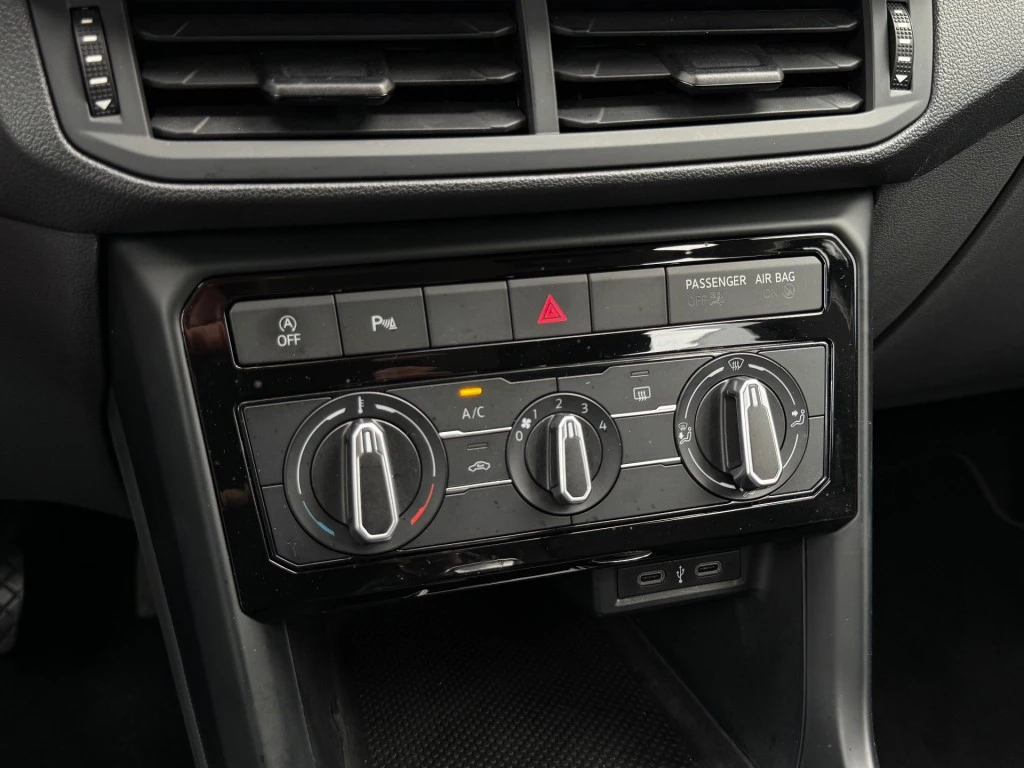 Volkswagen T-Cross – foto 24