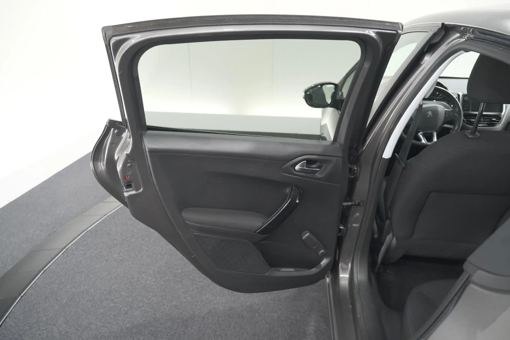 Peugeot 208 – foto 63