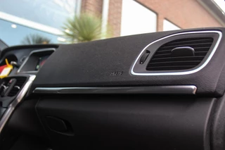 Volvo V40 – thumbnail 40