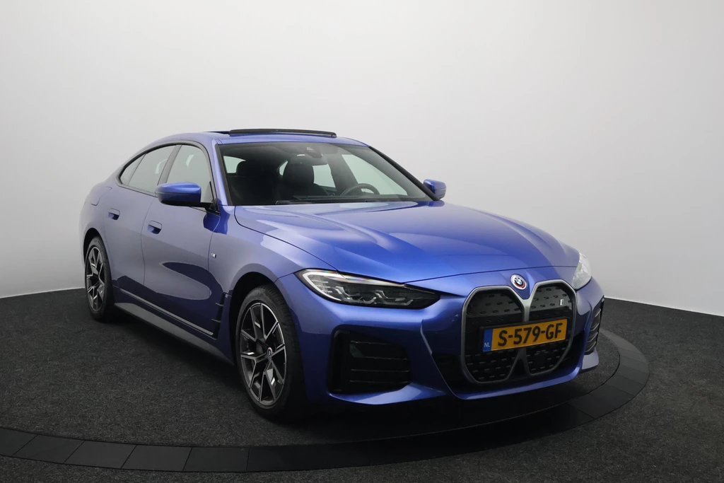 BMW i4 – foto 6
