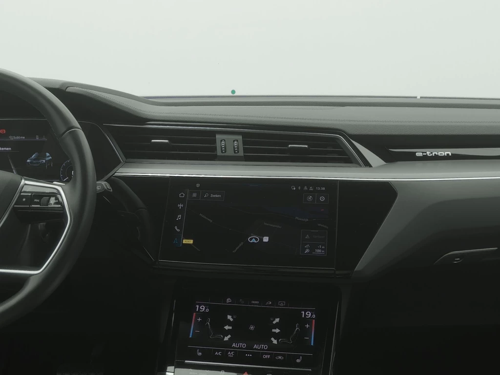 Audi e-tron – foto 26