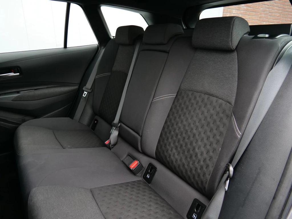 Toyota Corolla Touring Sports – foto 16