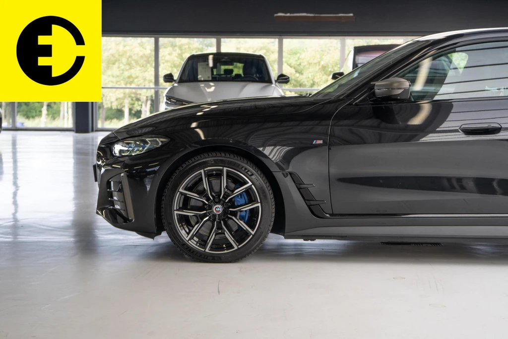 BMW i4 – foto 5