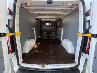 Ford Transit Custom – thumbnail 11