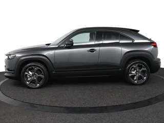 Mazda MX-30 – thumbnail 2