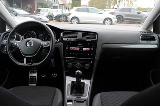 Volkswagen Golf – thumbnail 9
