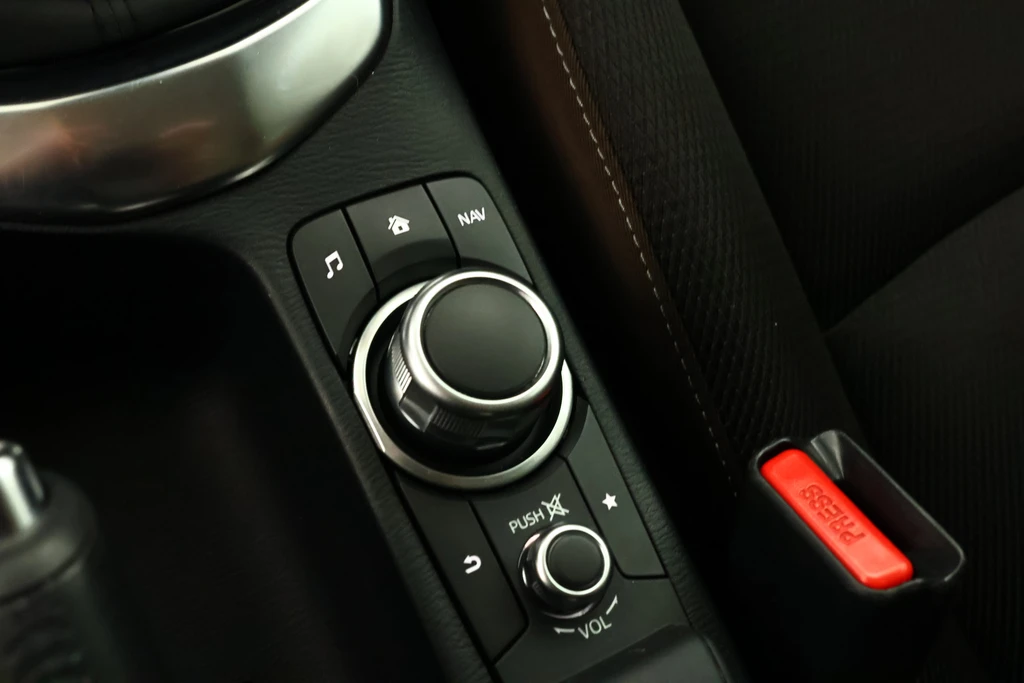 Mazda 2 – foto 18